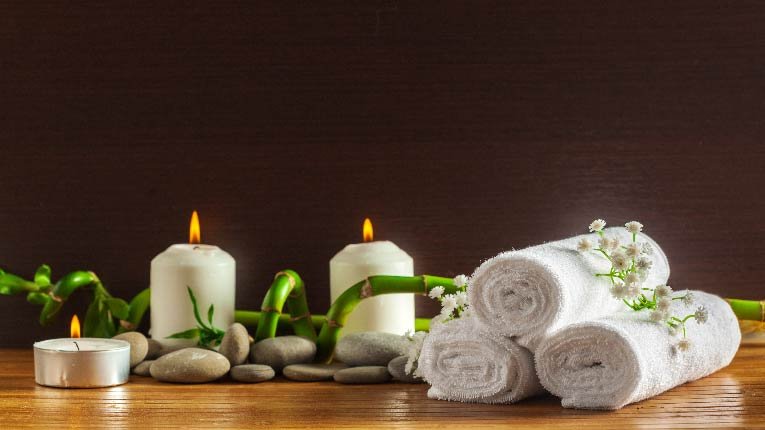 Towel and Candel of tantra massage spa